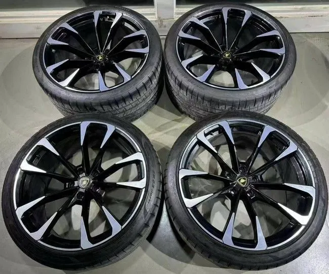Диски Диски Lamborghini Urus с шинами Pirelli pz4 R23 Б/У