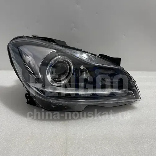 Фара Фара Mercedes C-Class W204, S204, С204 с блоком розжига