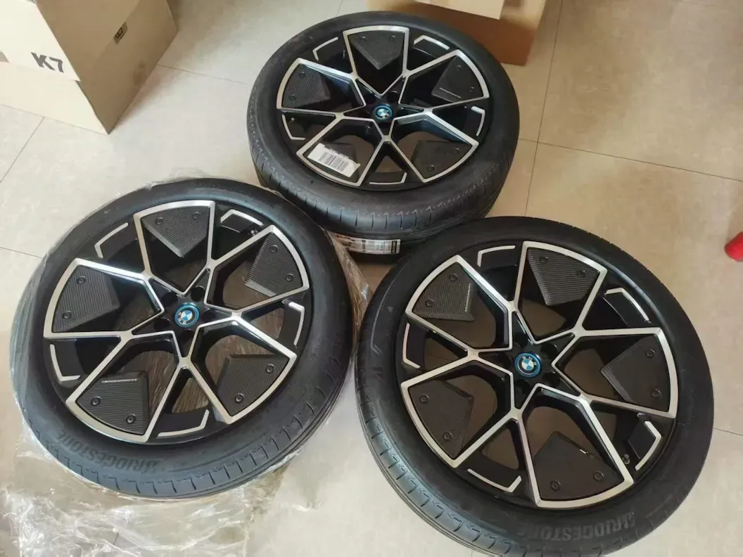 Диски Диски BMW iX Aerodynamic 1022 M Performance R22 Б/У