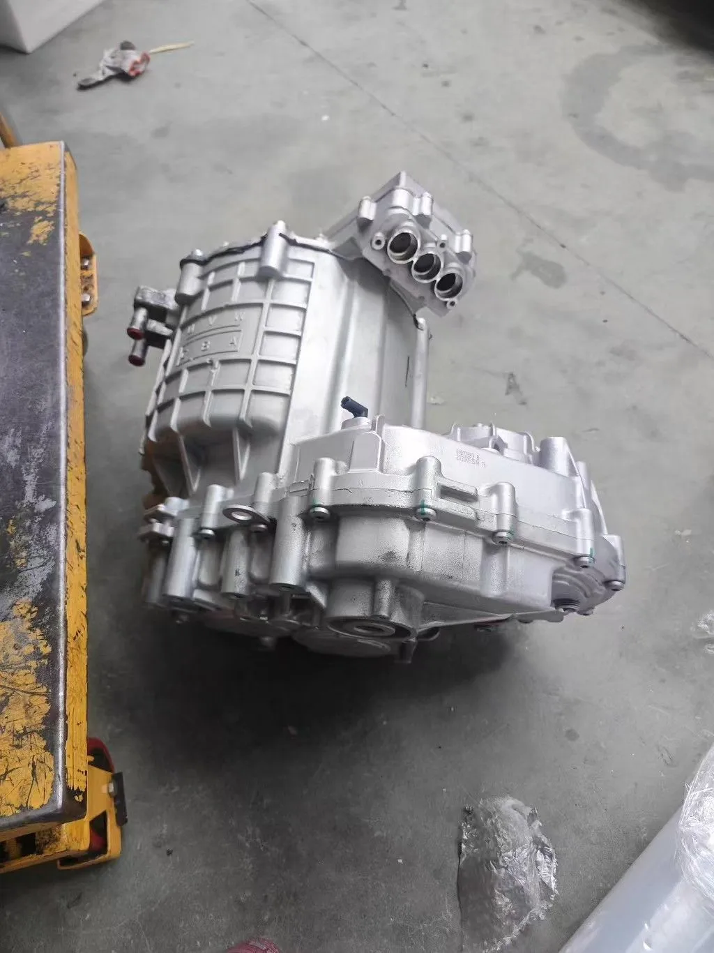 TZ242XS001 Задний редуктор Lixiang One 2021 БУ протестирован