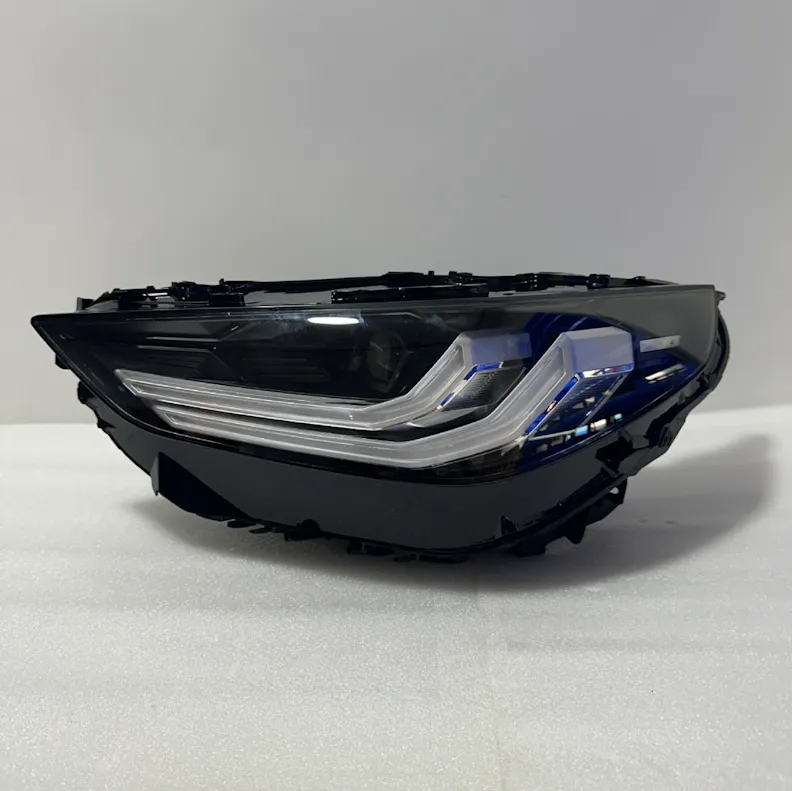Фара 63115A7F3A6, 63115A7F3A5 Фара левая правая Bmw X3 G45 G48 с блоком розжига